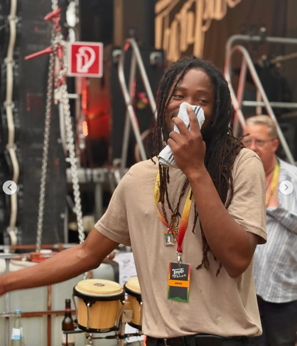 Artist performance
